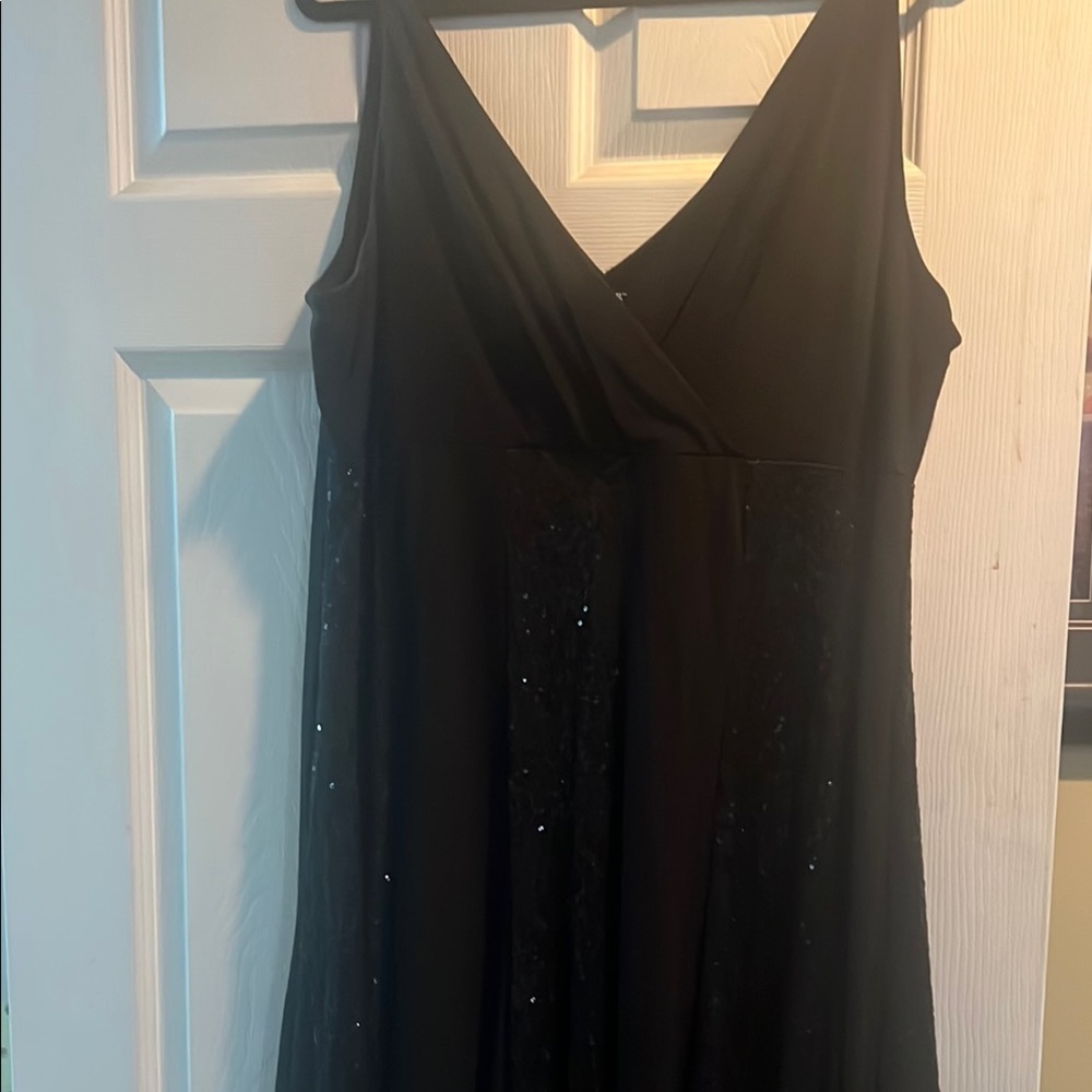 Elegant Black Evening Dress